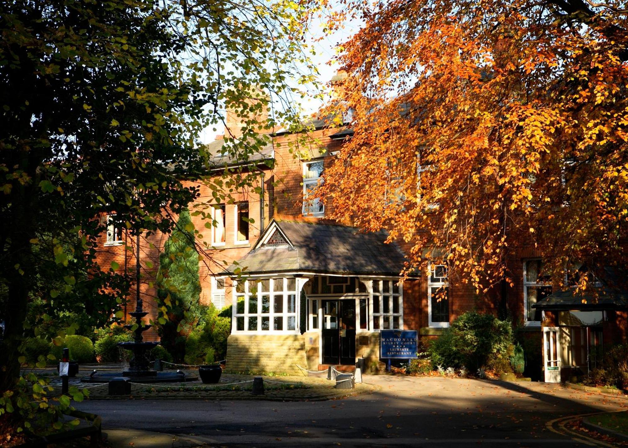 Macdonald Kilhey Court Hotel Wigan Esterno foto