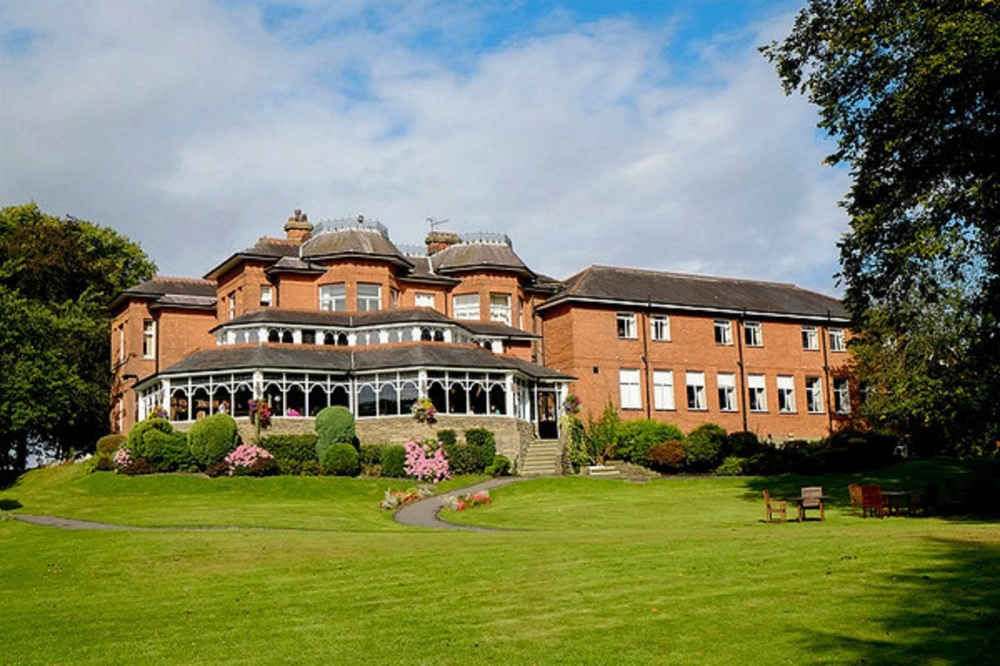 Macdonald Kilhey Court Hotel Wigan Esterno foto